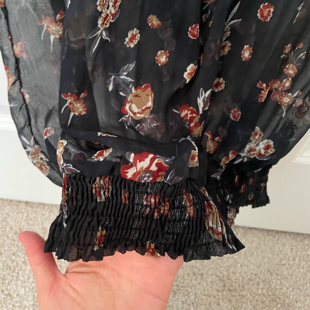Blouse - Picture 6 of 6